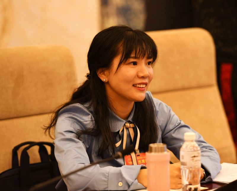 黄美媚：为国家兴旺自满，，，，， 为“永康制造”点赞